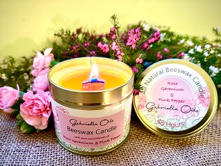 All natural beeswax candle with pure essential oils of rose geranium and pink pepper.